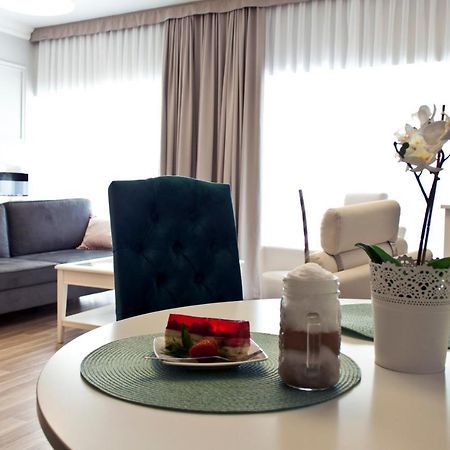 Aparthotel Przy Plazy Miedzyzdroje Buitenkant foto