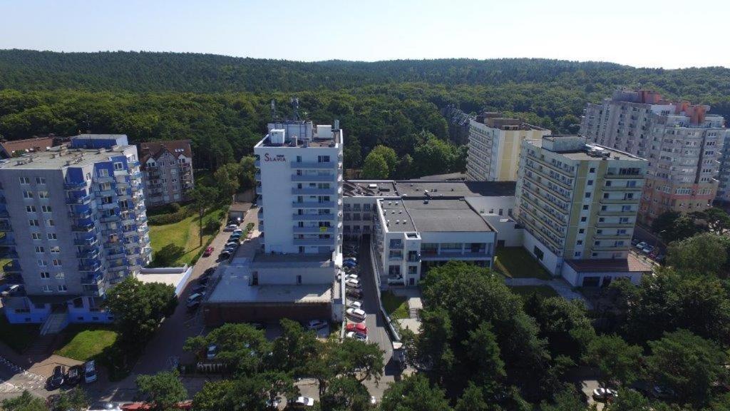 Aparthotel Przy Plazy Miedzyzdroje Buitenkant foto