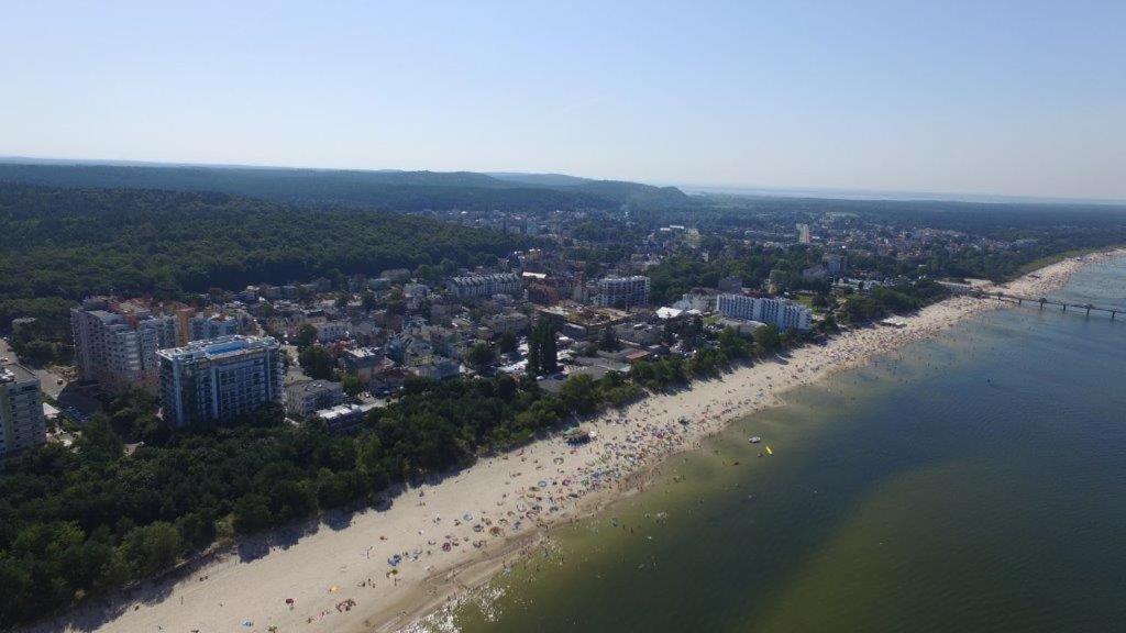 Aparthotel Przy Plazy Miedzyzdroje Buitenkant foto