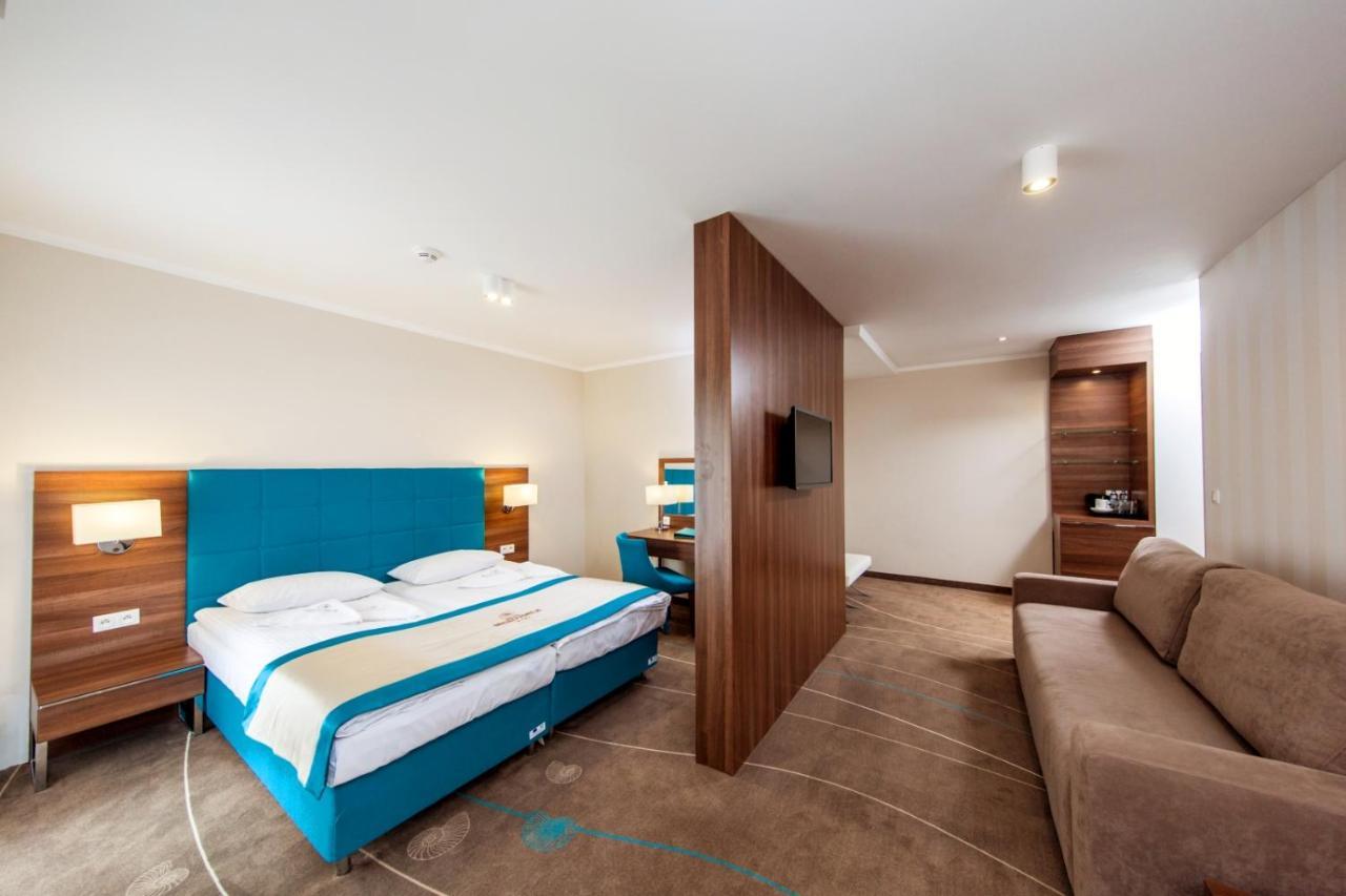 Aparthotel Przy Plazy Miedzyzdroje Buitenkant foto