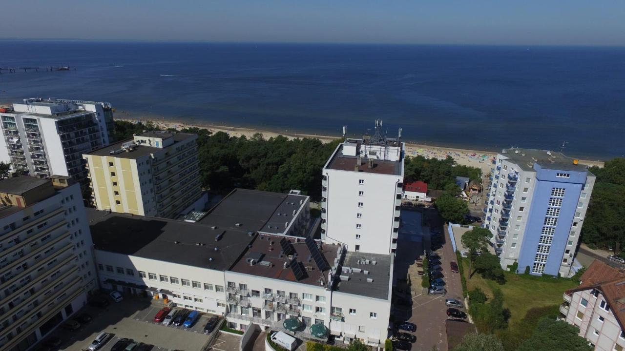 Aparthotel Przy Plazy Miedzyzdroje Buitenkant foto